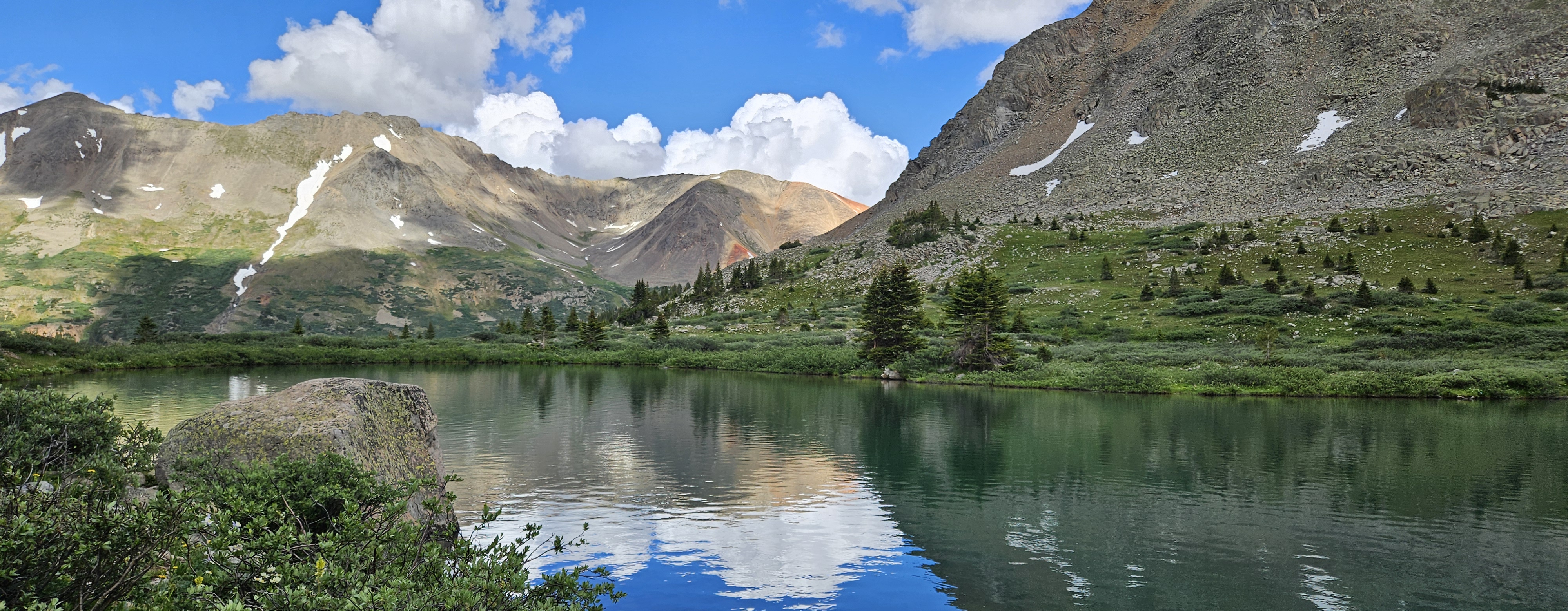 Colorado alpine lake landscape